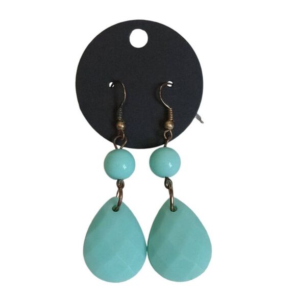 Turquoise Faceted Teardrop and Round Beaded Lightweight Plastic Dangle Earrings - Picture 1 of 8